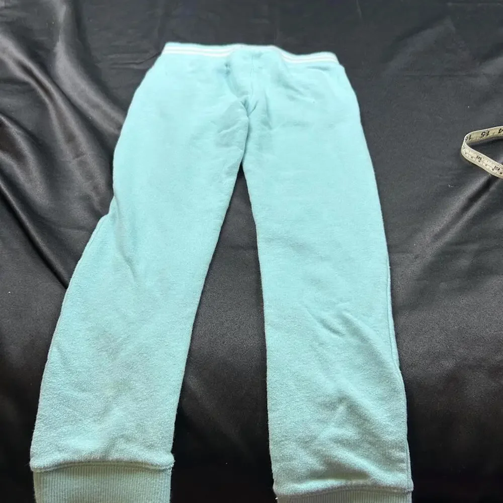 OshKosh B’gosh Girls Light Blue Sweatpants Size 6Y Sparkly‎ Silver Accents